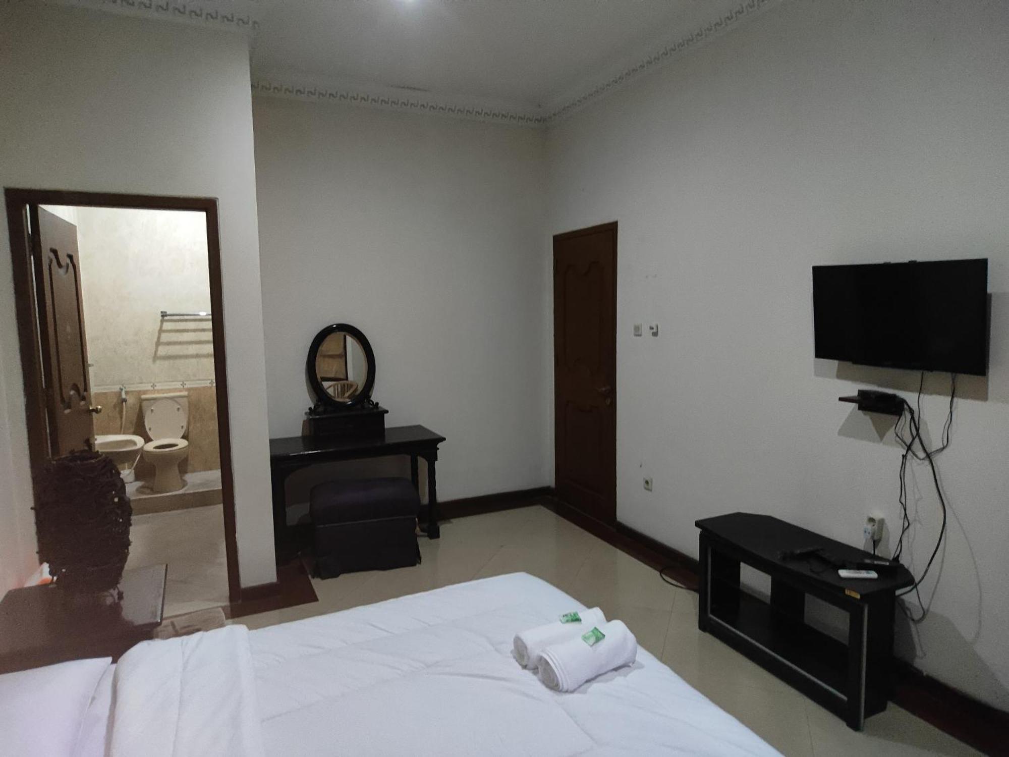 Tirto 27 Homestay Yogyakarta Exterior foto